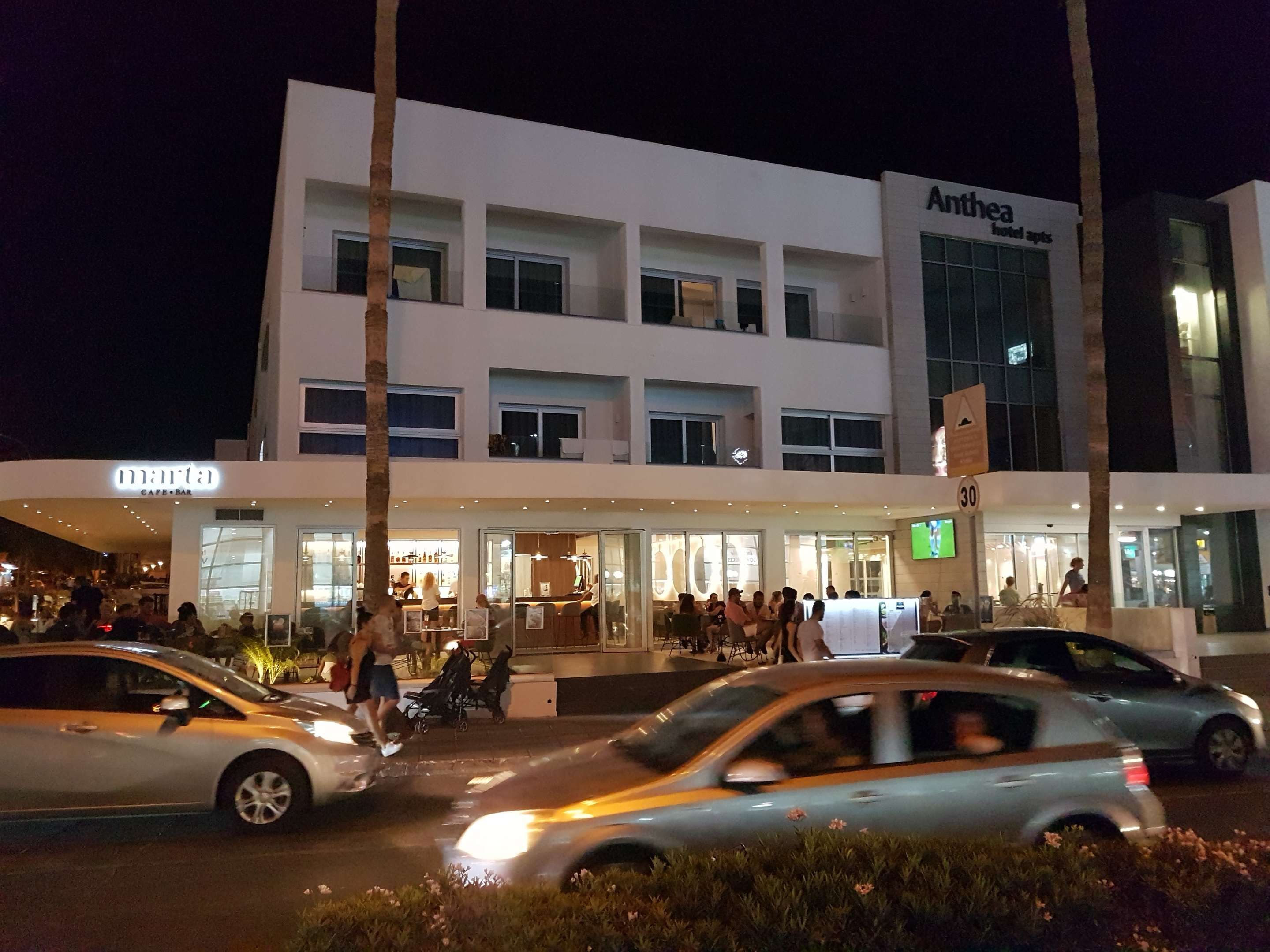 Anthea Hotel Apartments