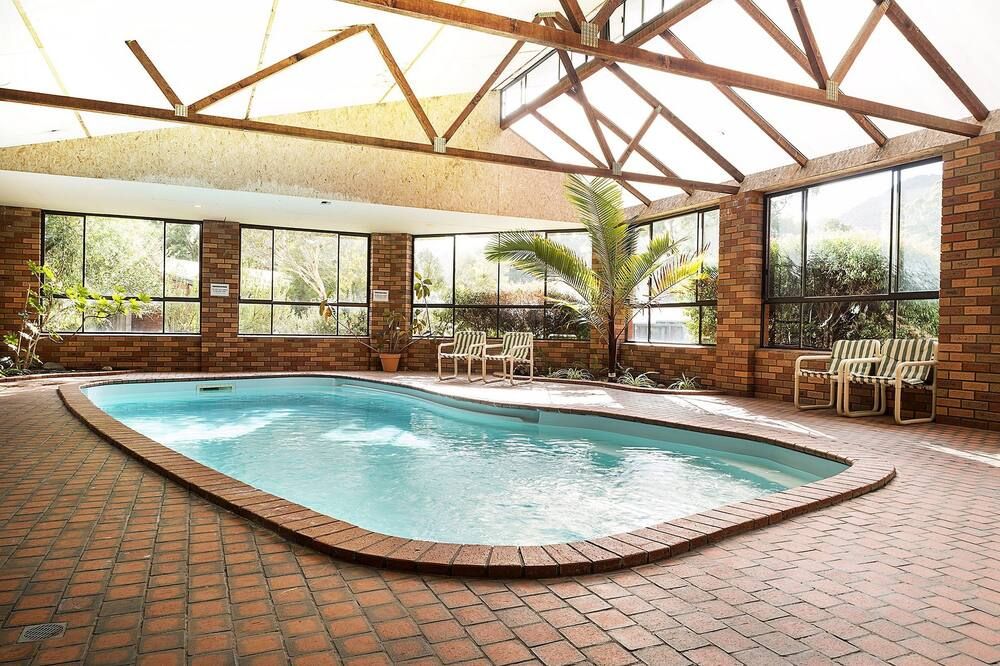 בריכה תמונה