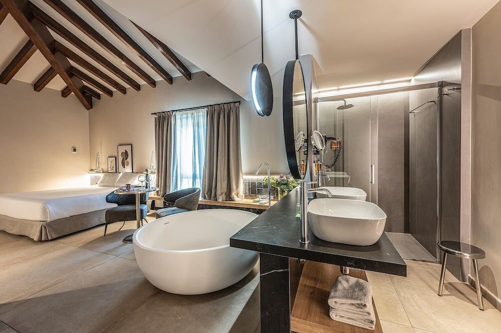 אחר