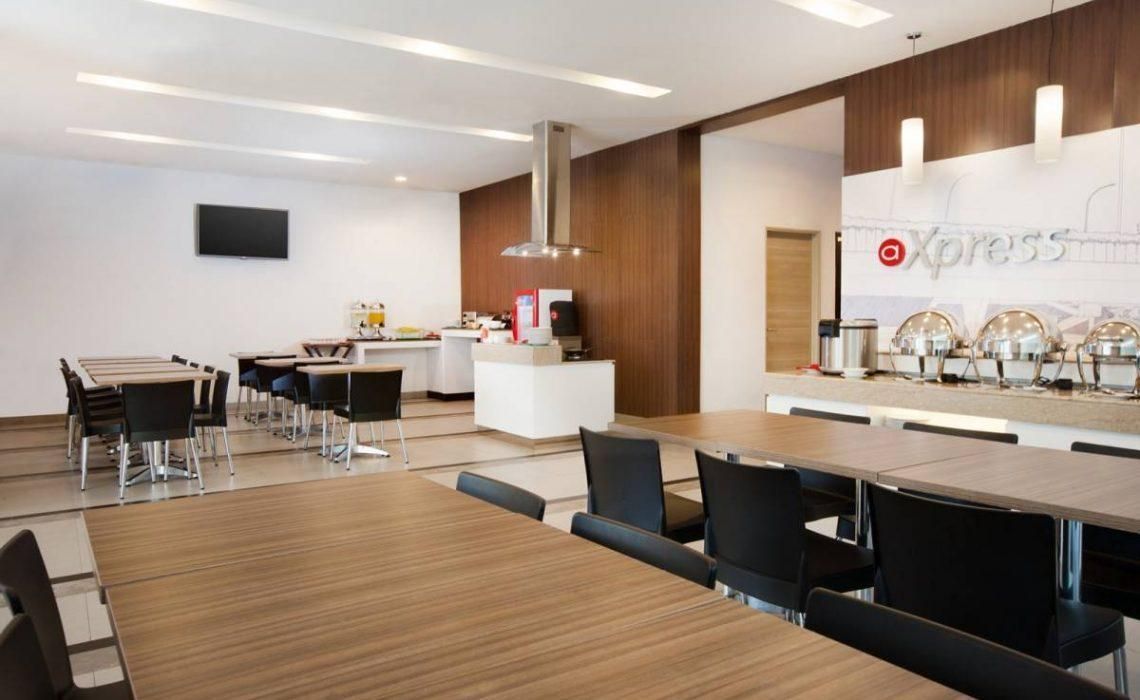 מסעדה תמונה