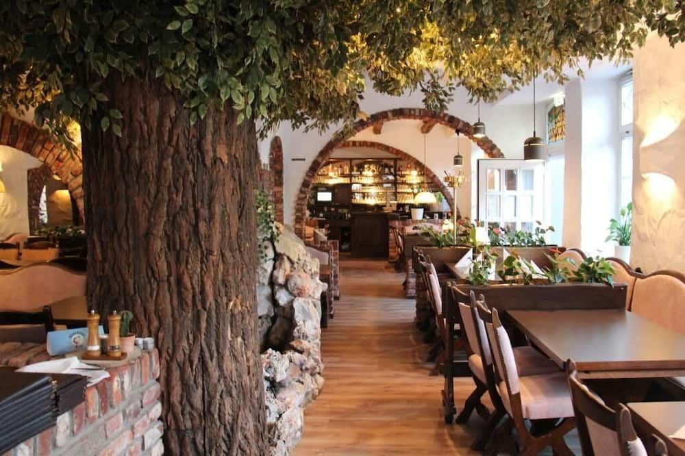 מסעדה תמונה