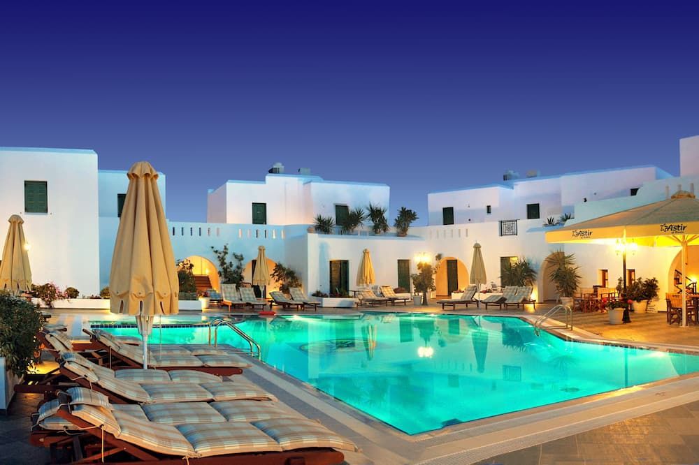 בריכה תמונה