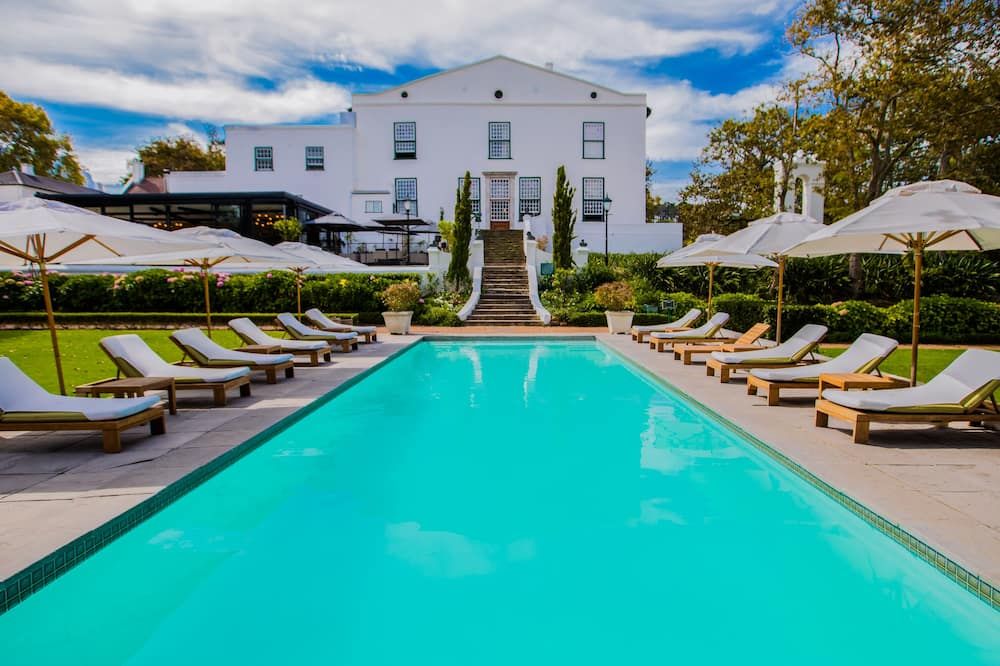 בריכה תמונה