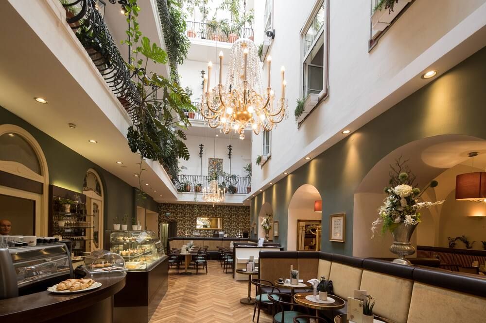 מסעדה תמונה