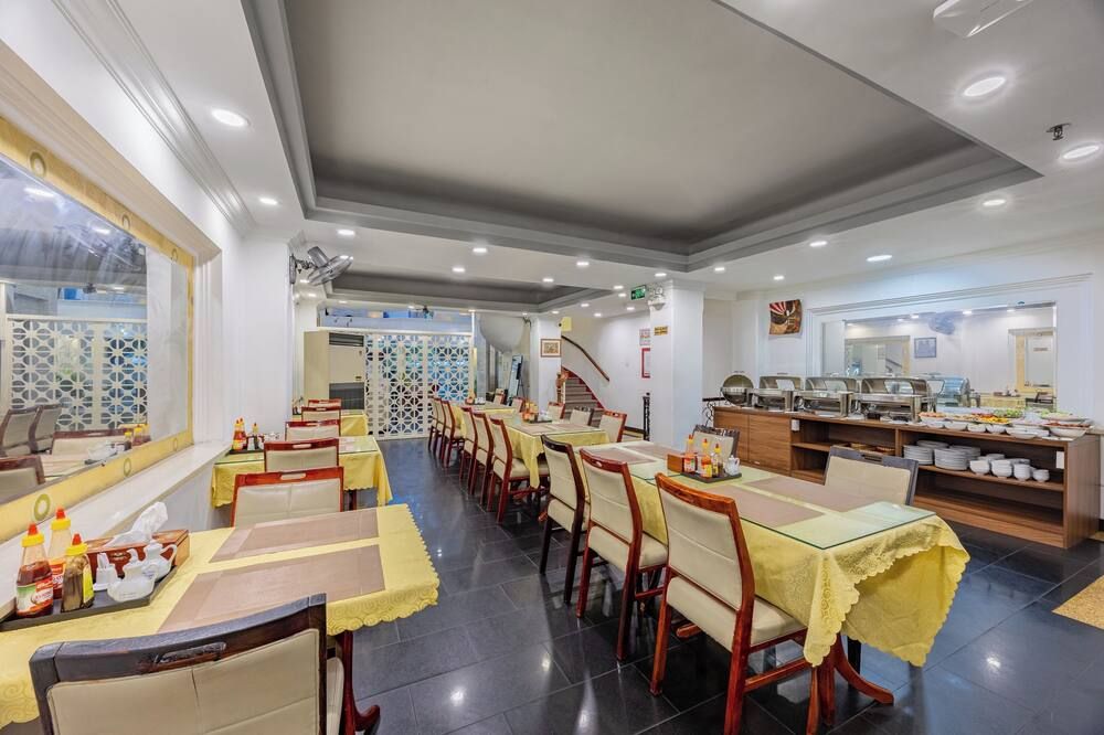 מסעדה תמונה