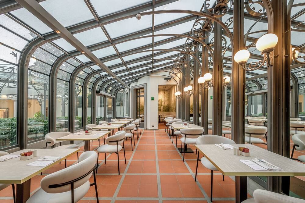 מסעדה תמונה