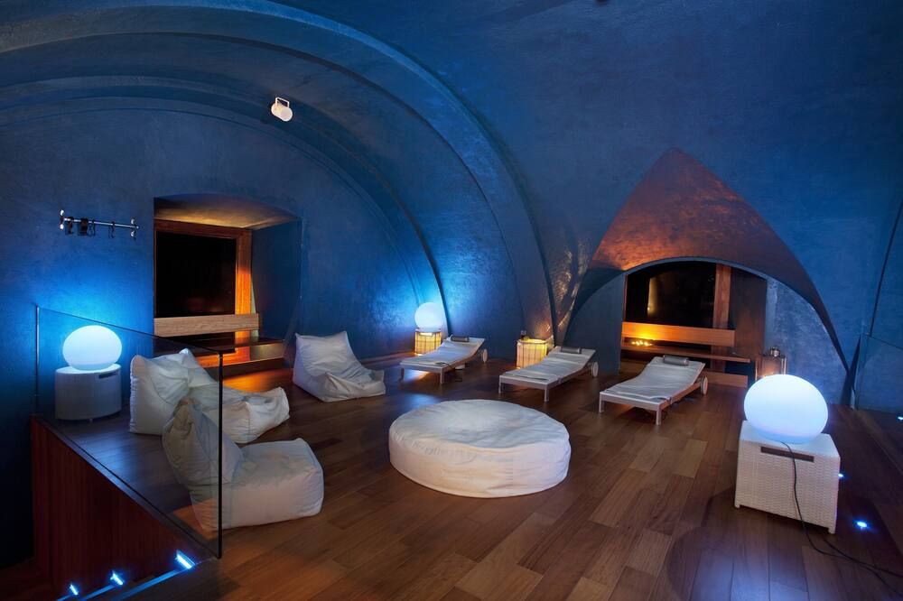 אחר