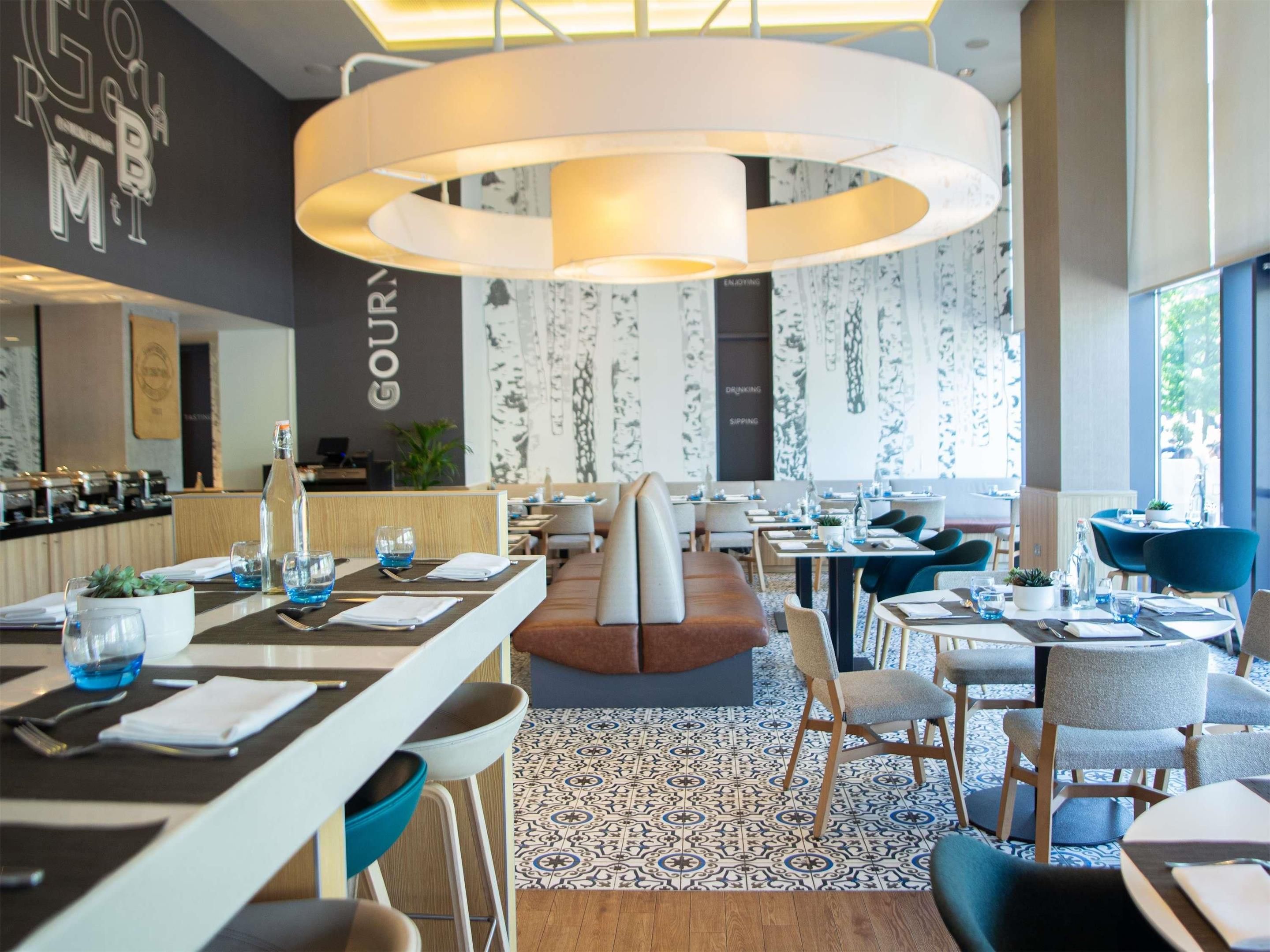 מסעדה תמונה