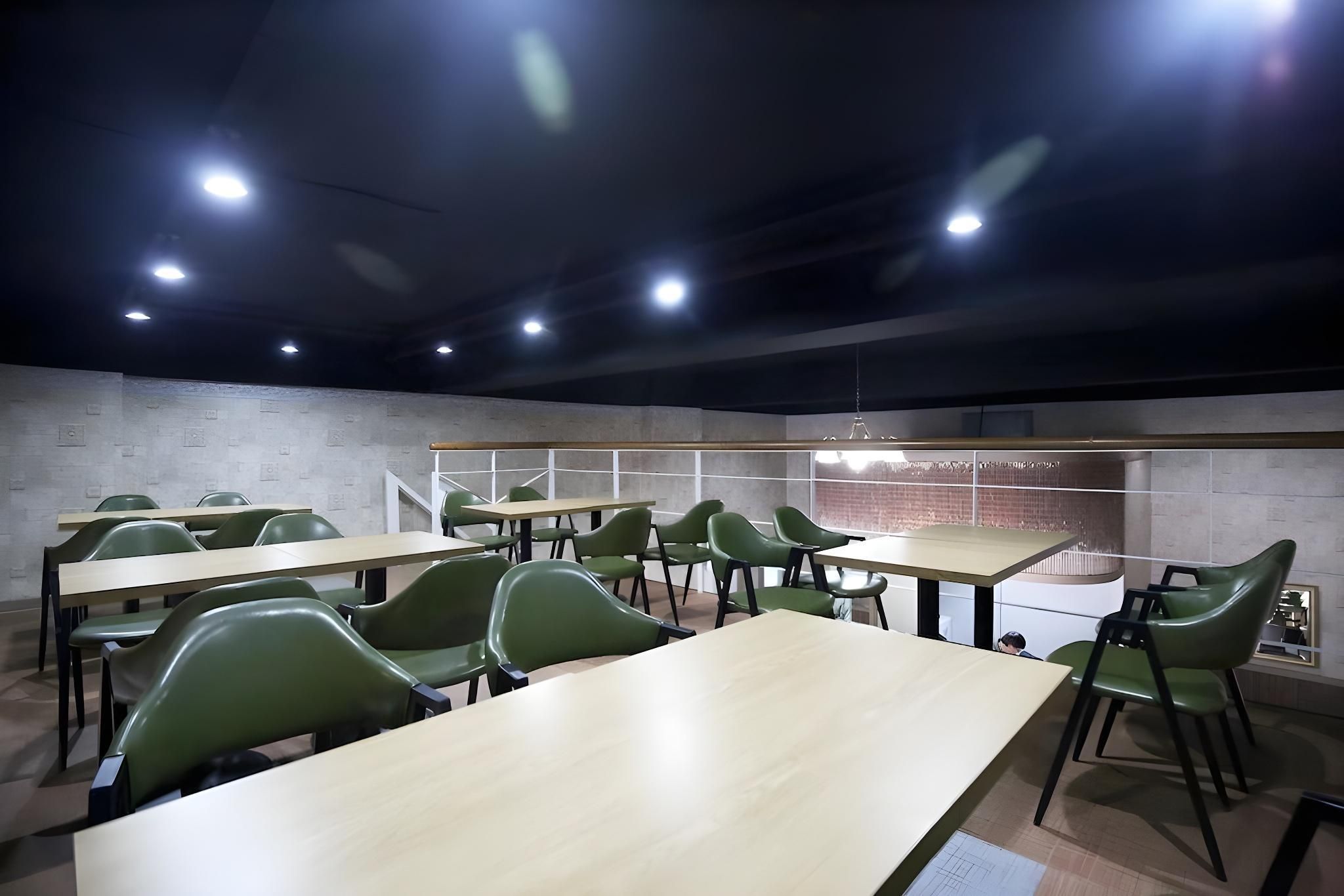 מסעדה תמונה