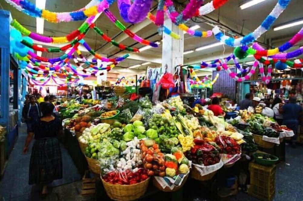 חנות