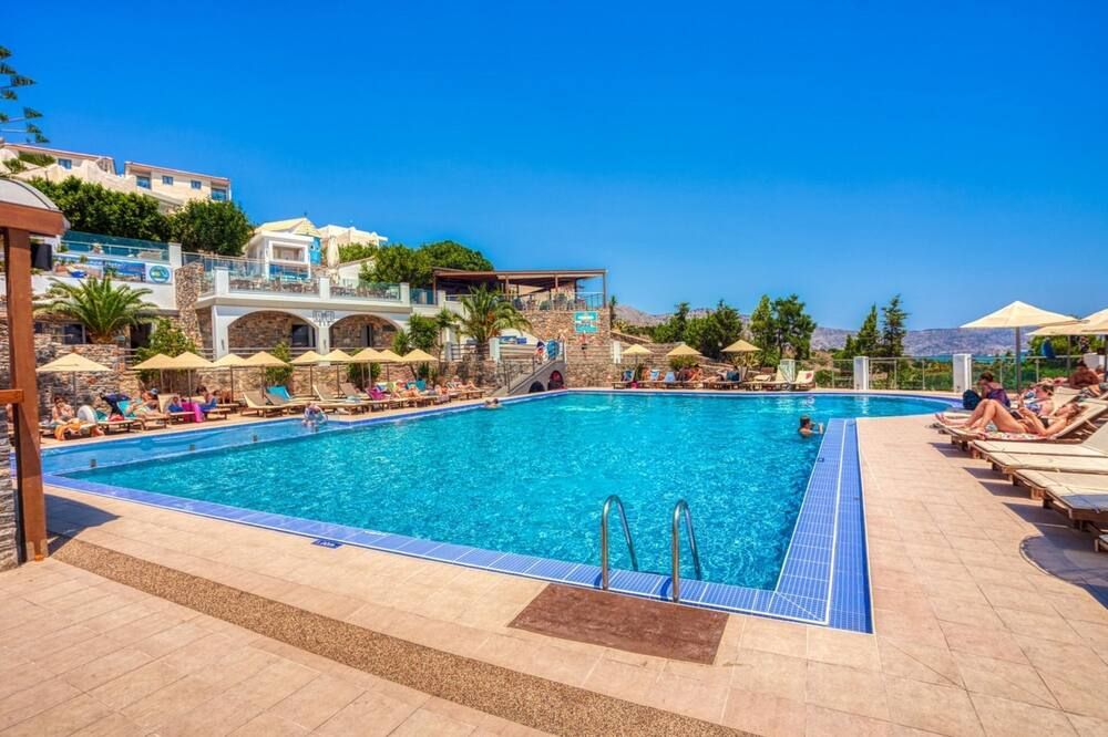 בריכה תמונה