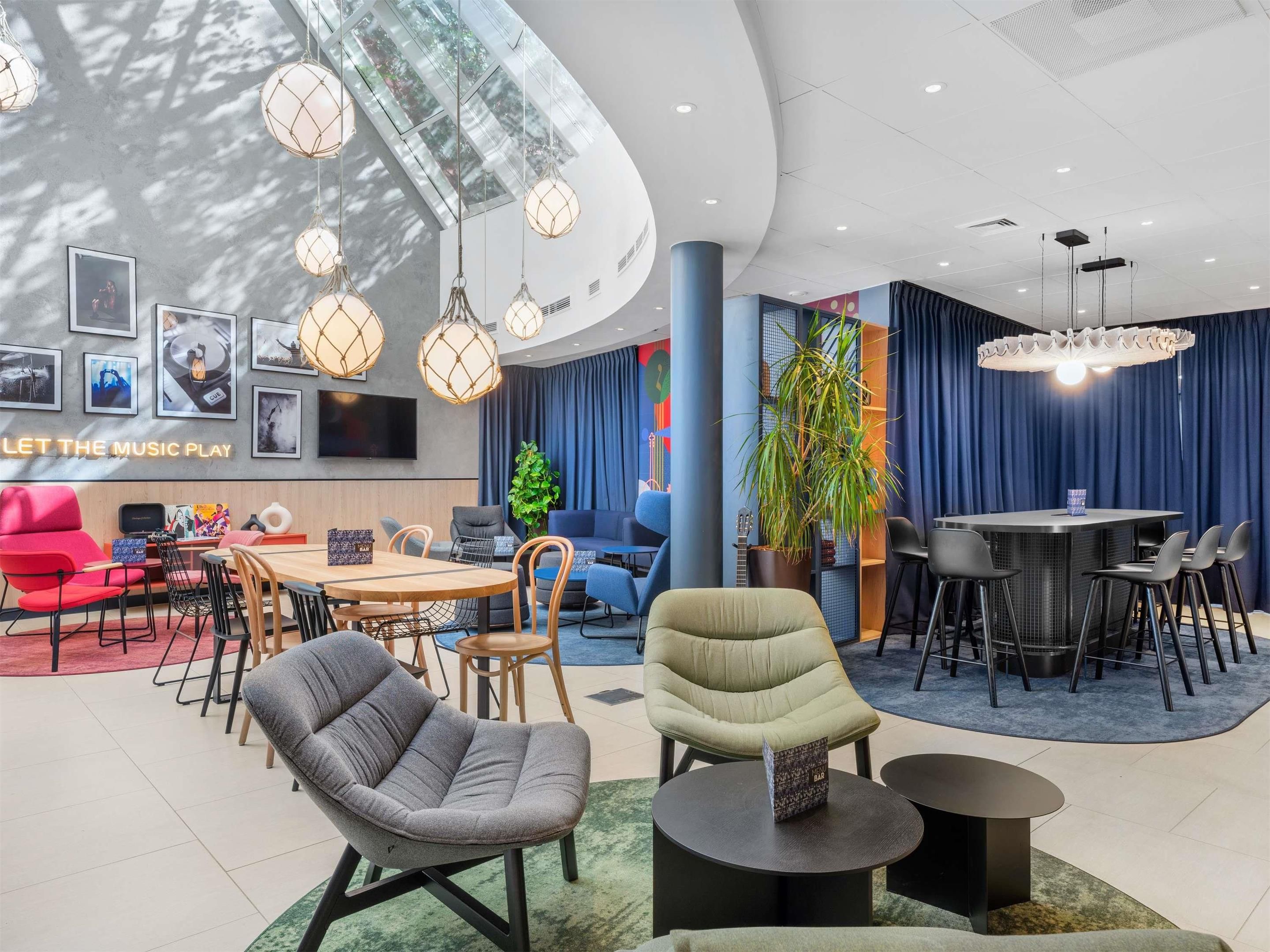 מסעדה תמונה