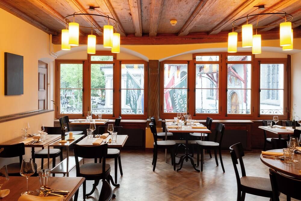 מסעדה תמונה