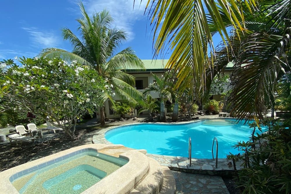 בריכה תמונה