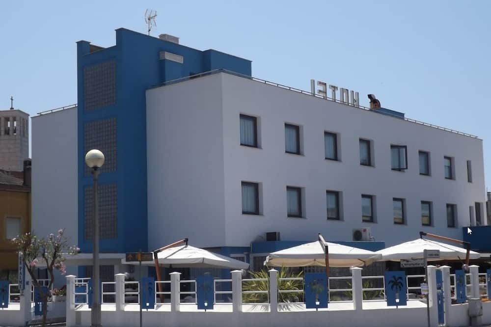 בניין