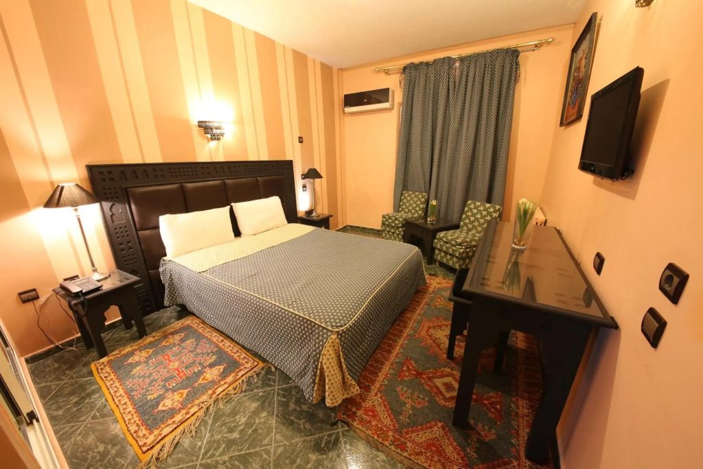 אחר