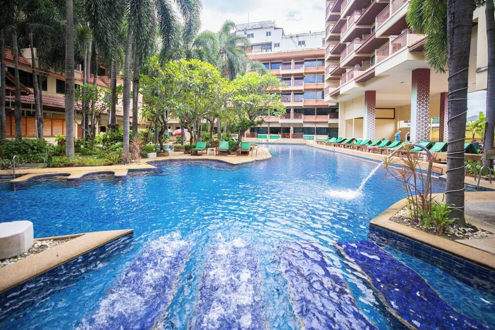 בריכה תמונה