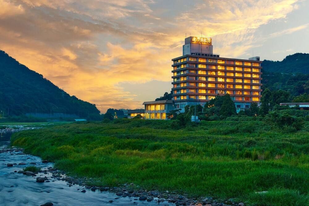 בניין תמונה