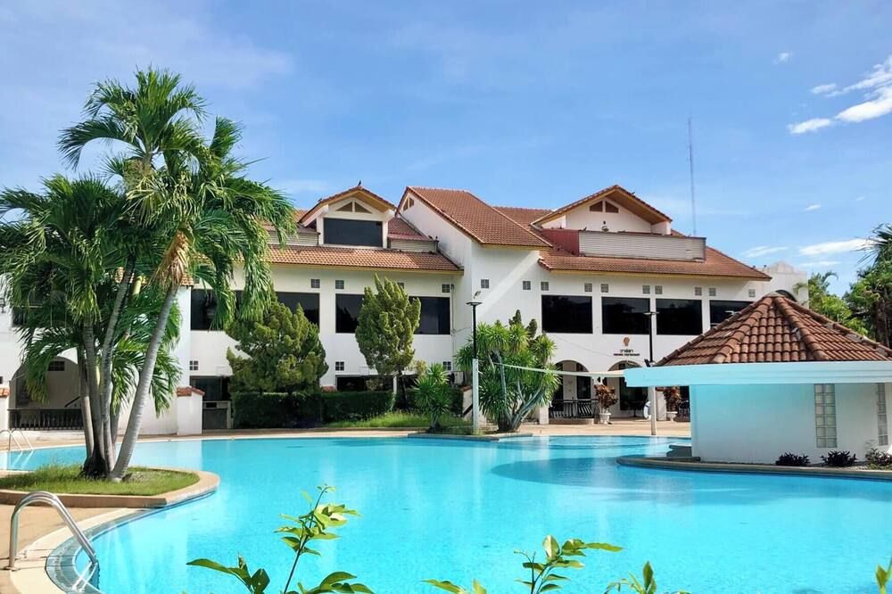 בריכה תמונה