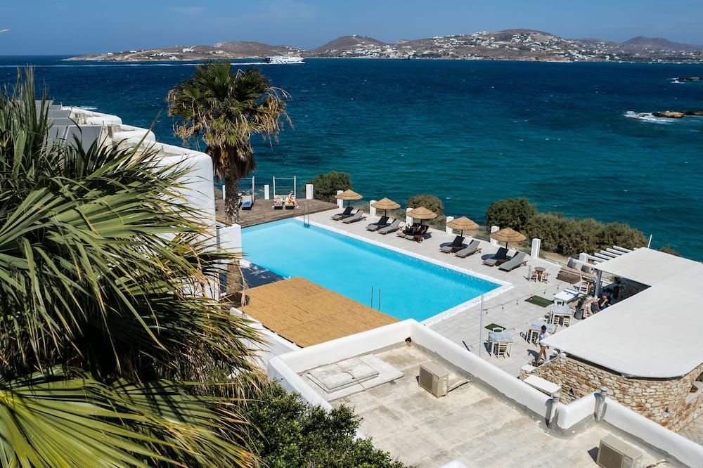 בריכה תמונה