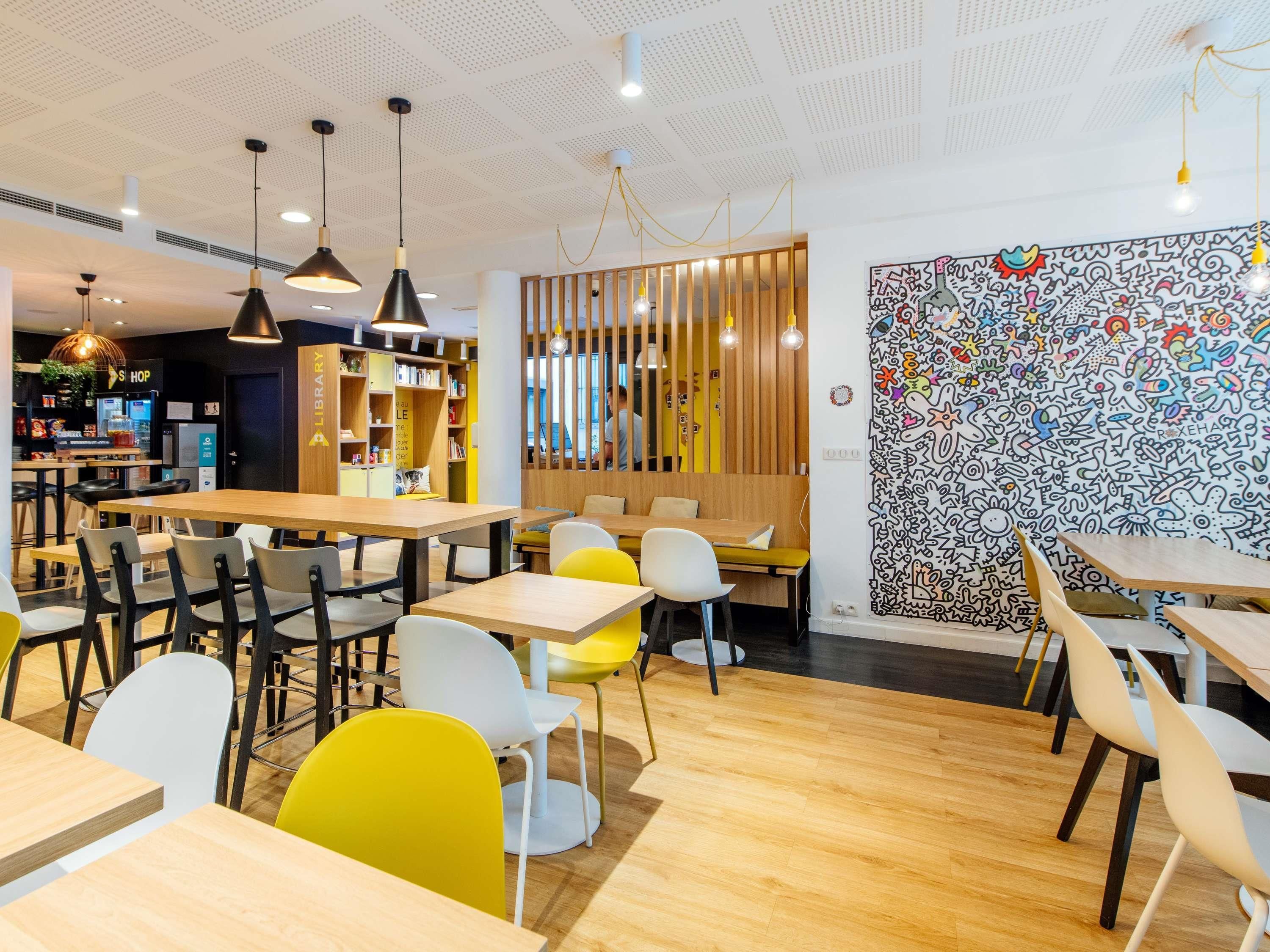 מסעדה תמונה