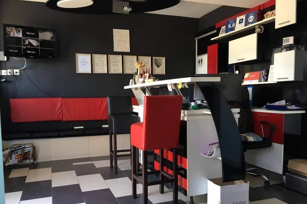 דלפק קבלה תמונה