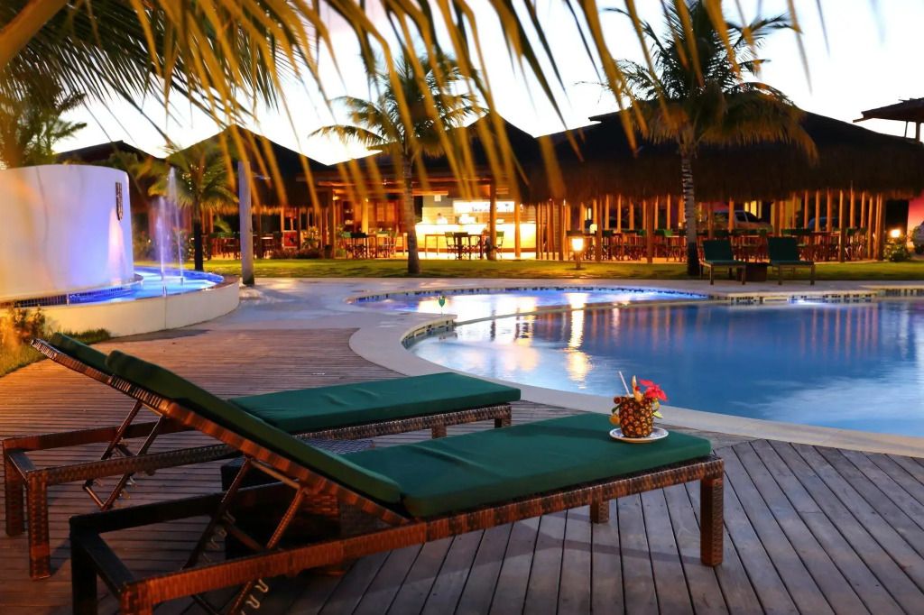 בריכה תמונה