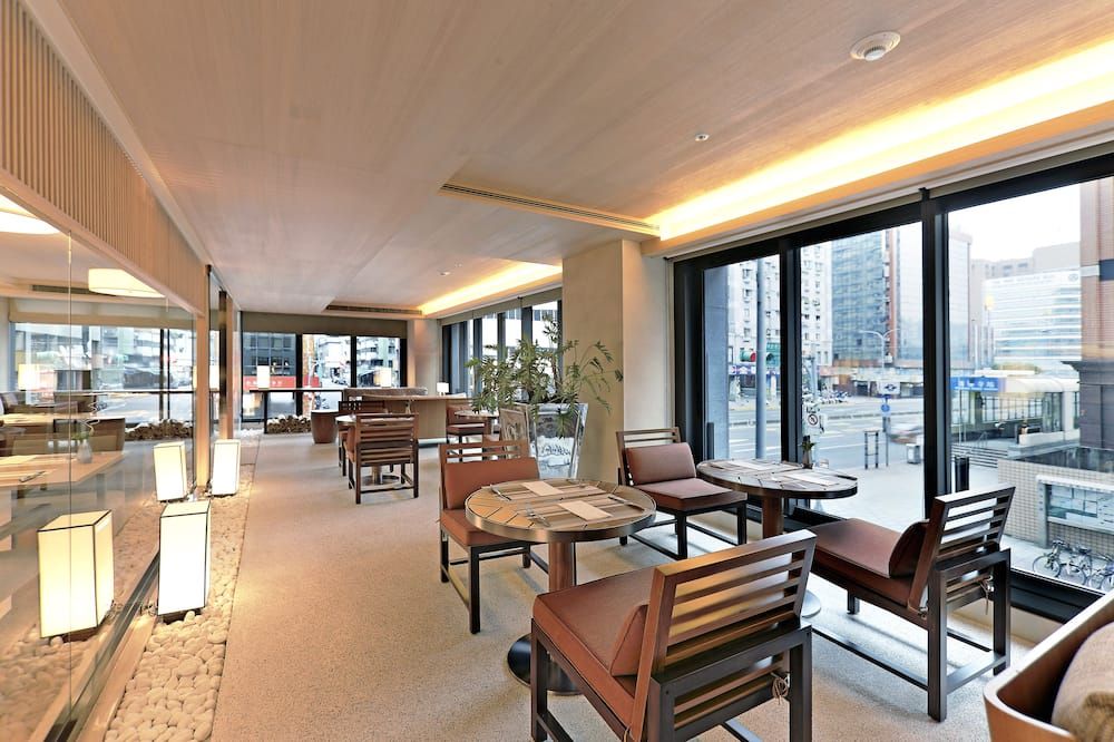 מסעדה תמונה