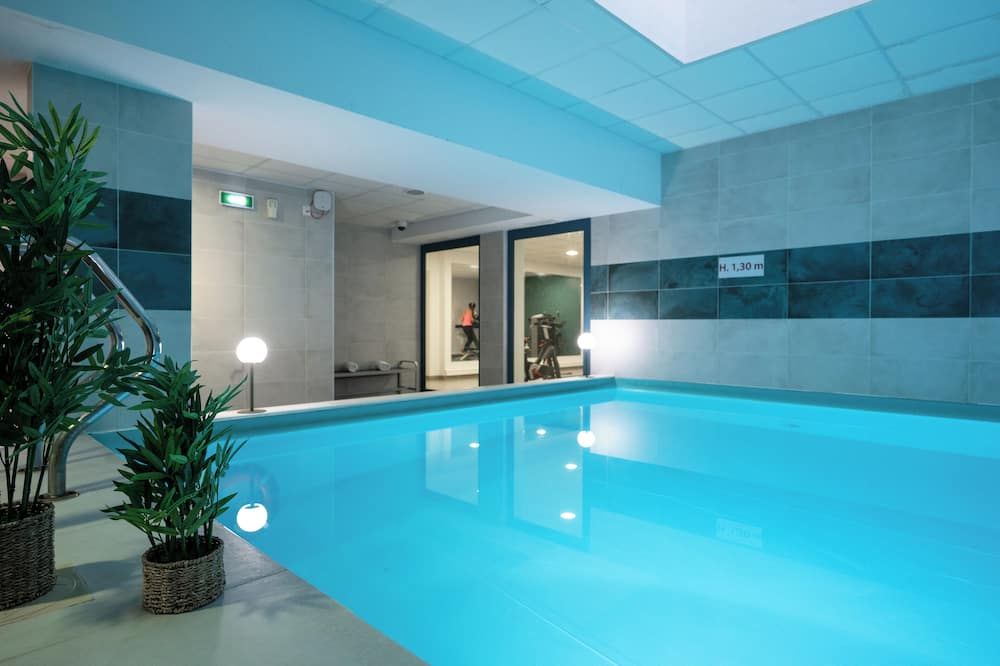 בריכה תמונה