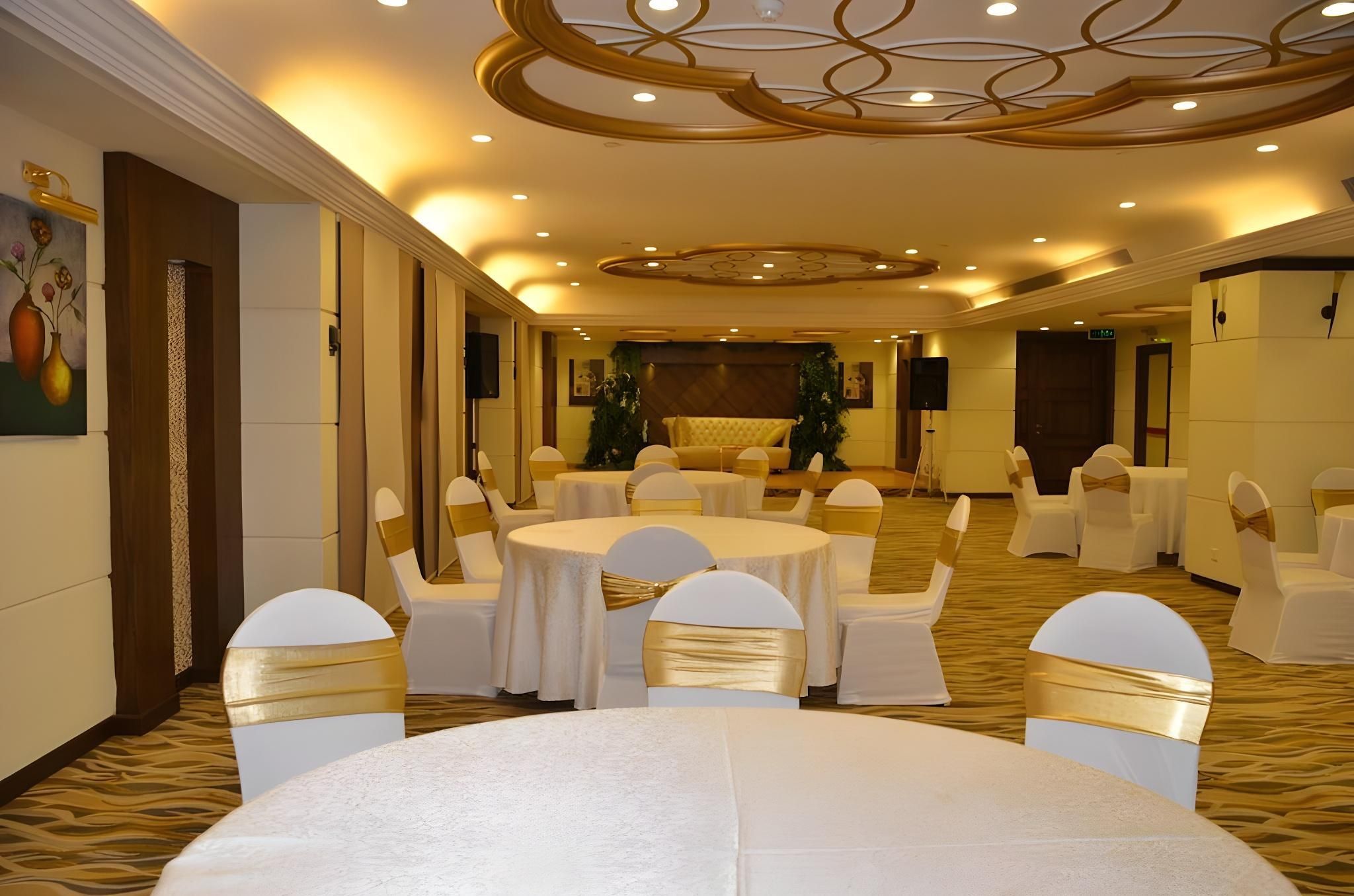 מסעדה תמונה