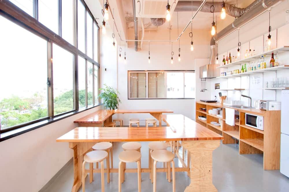 חדר אוכל תמונה