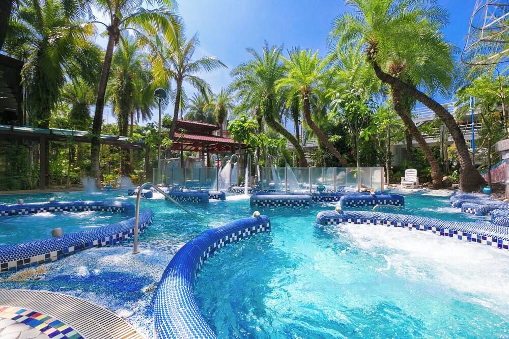 בריכה תמונה