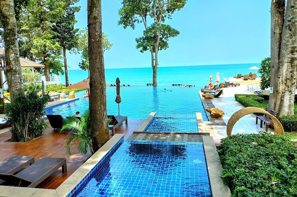 בריכה תמונה