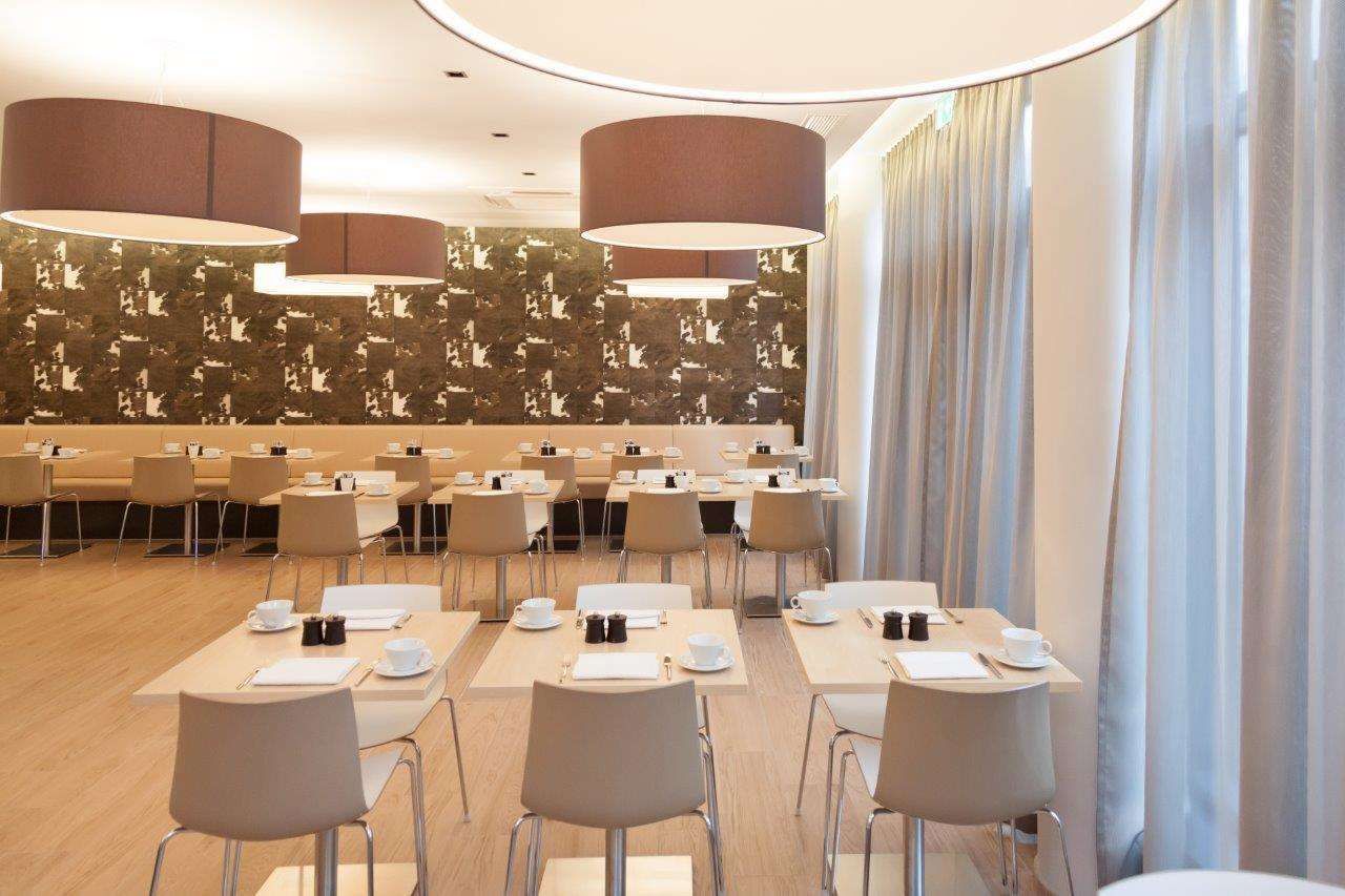 חדר אוכל תמונה