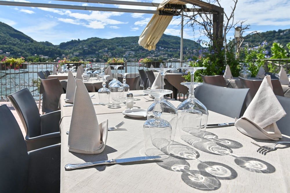 מסעדה תמונה