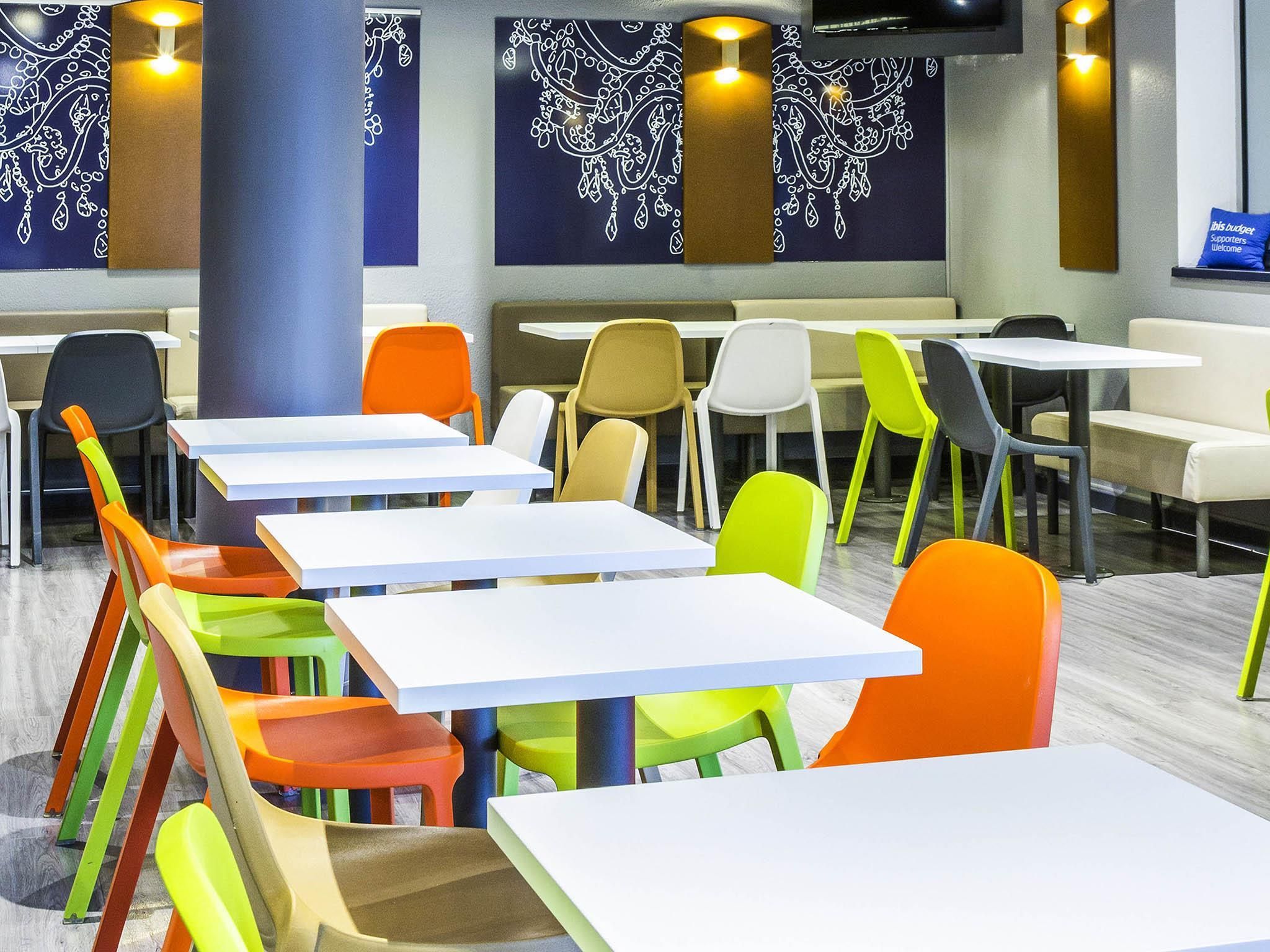 מסעדה תמונה