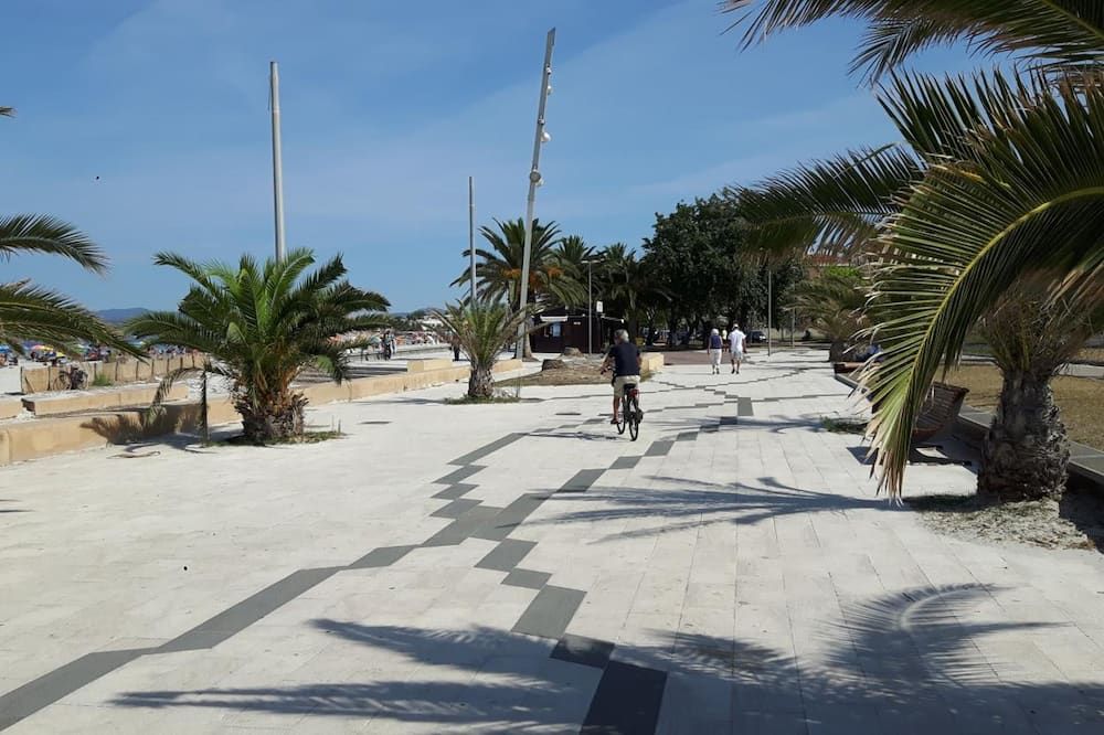 אחר