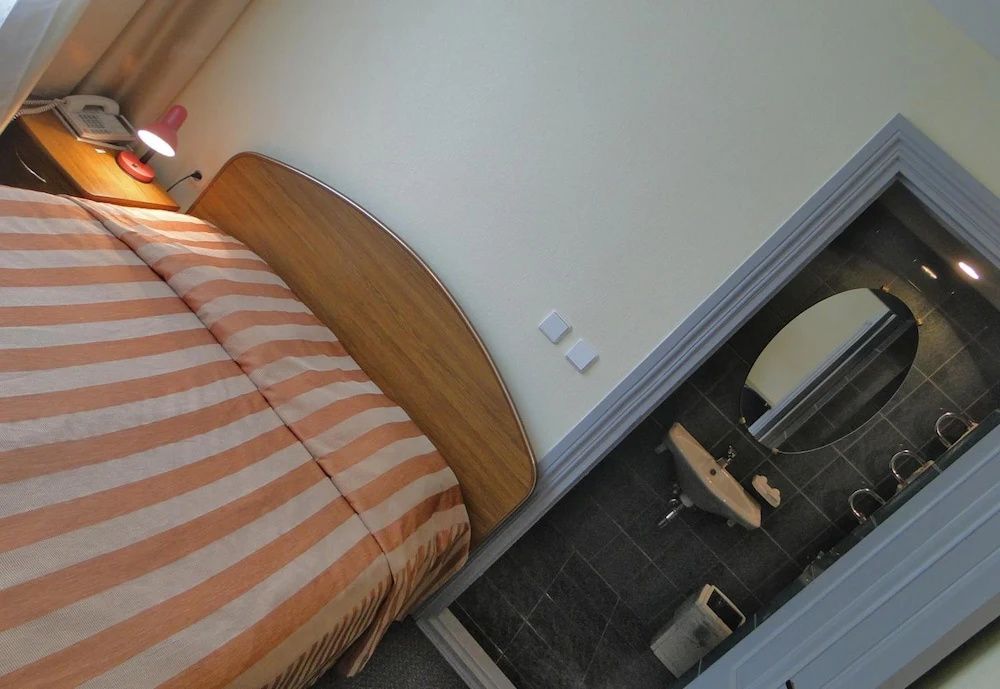 אחר