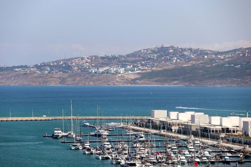 נוף חיצוני