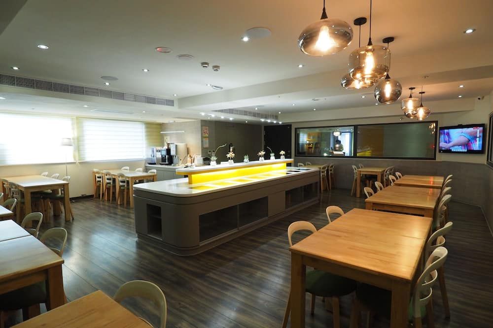 מסעדה תמונה