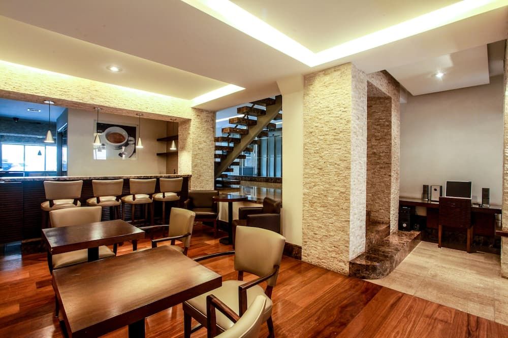 מסעדה תמונה