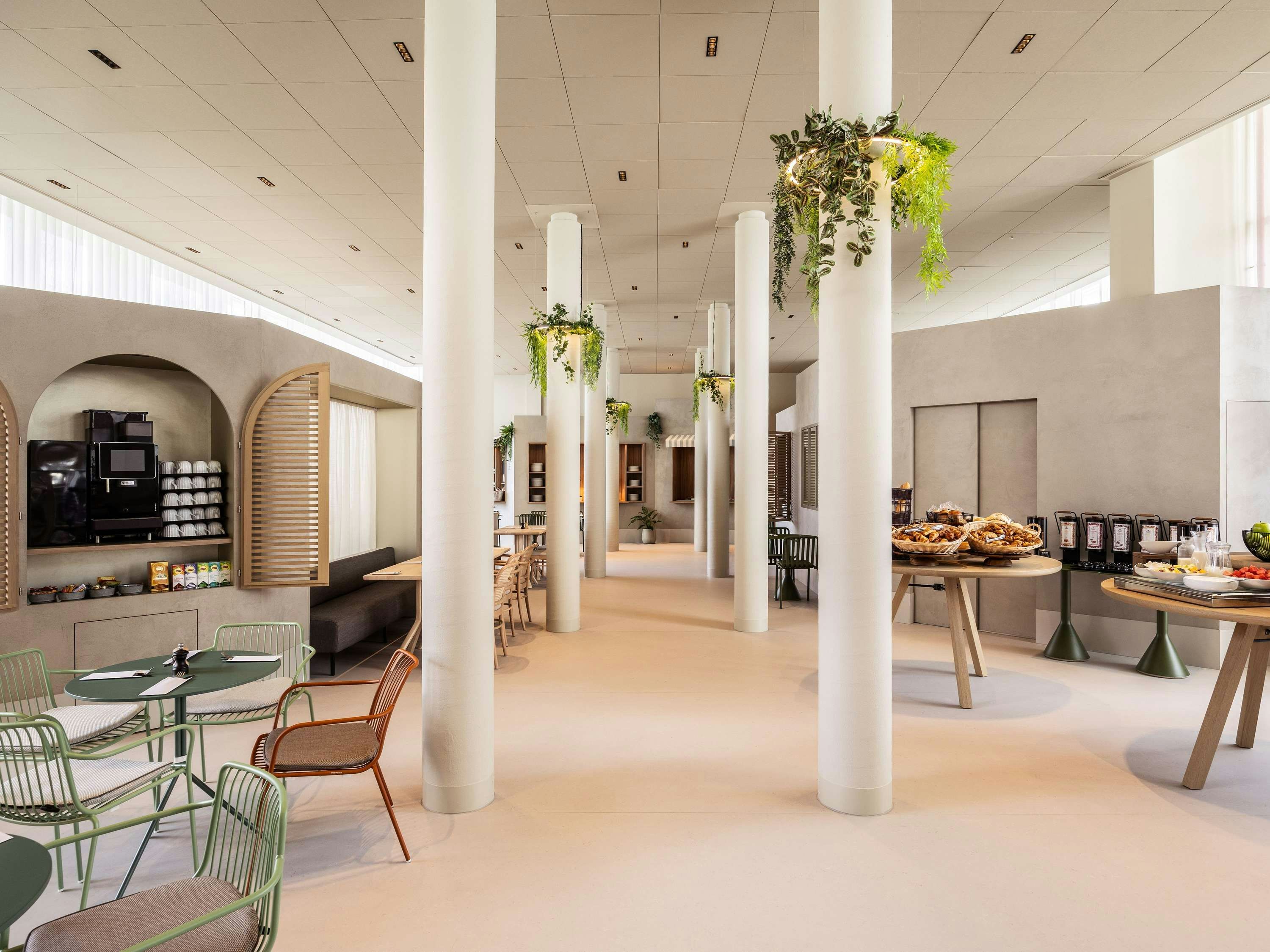 מסעדה תמונה