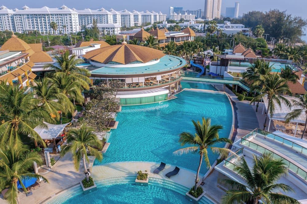 בריכה תמונה