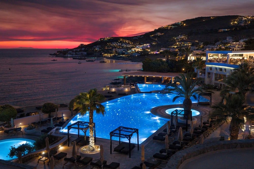 בריכה תמונה