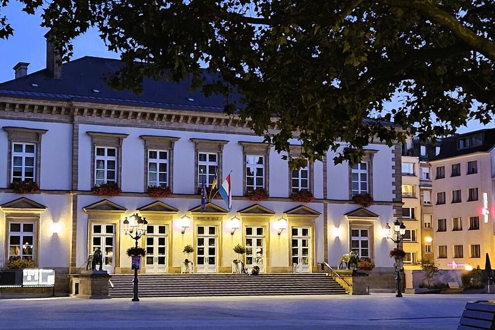 בניין תמונה