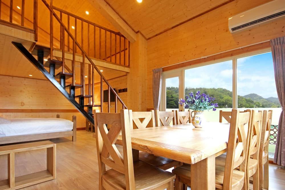 חדר אוכל תמונה