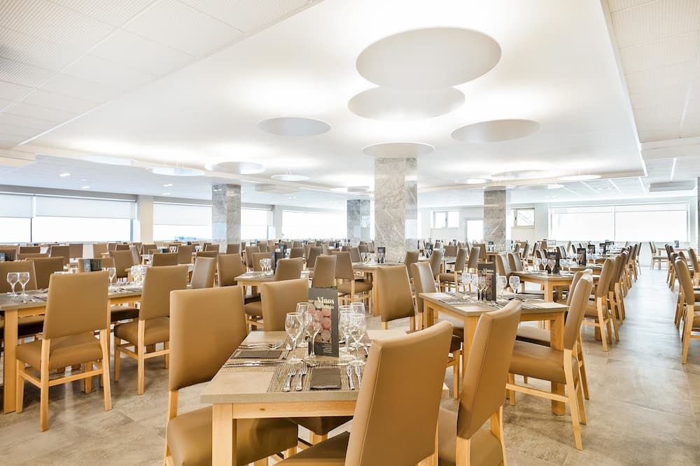 מסעדה תמונה