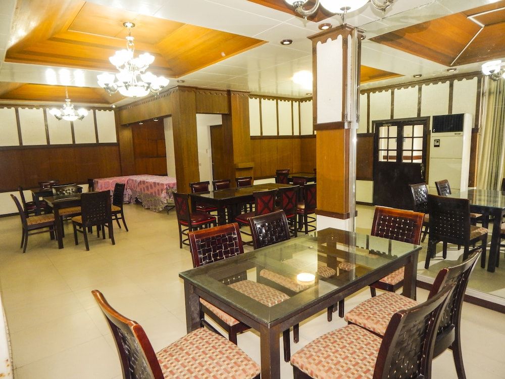 מסעדה תמונה