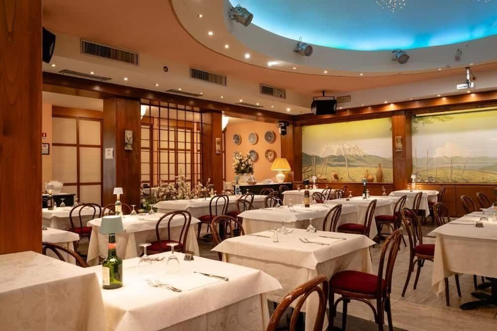 מסעדה תמונה