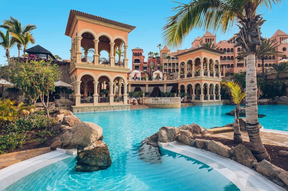 בריכה תמונה